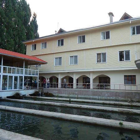 Alanlar Alabalik Ve Otel Aglasun Exterior photo